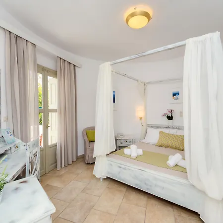 Mathios Village Hotel 3*