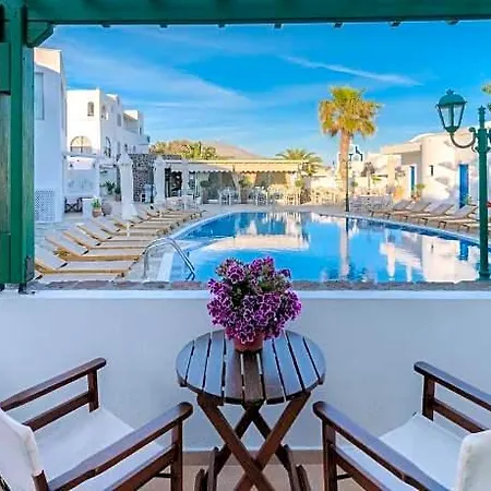 Mathios Village Szálloda 3*