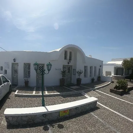 Ξενοδοχείο Mathios Village Ακρωτήρι