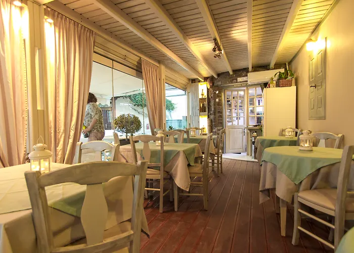 酒店 Mathios Village 3*